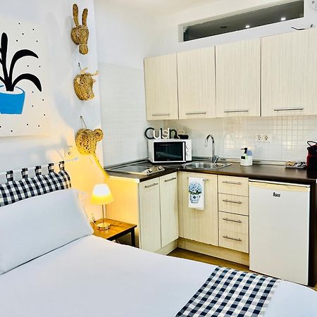 Estudio Luminoso Cerca De La Playa Nerja Bagian luar foto