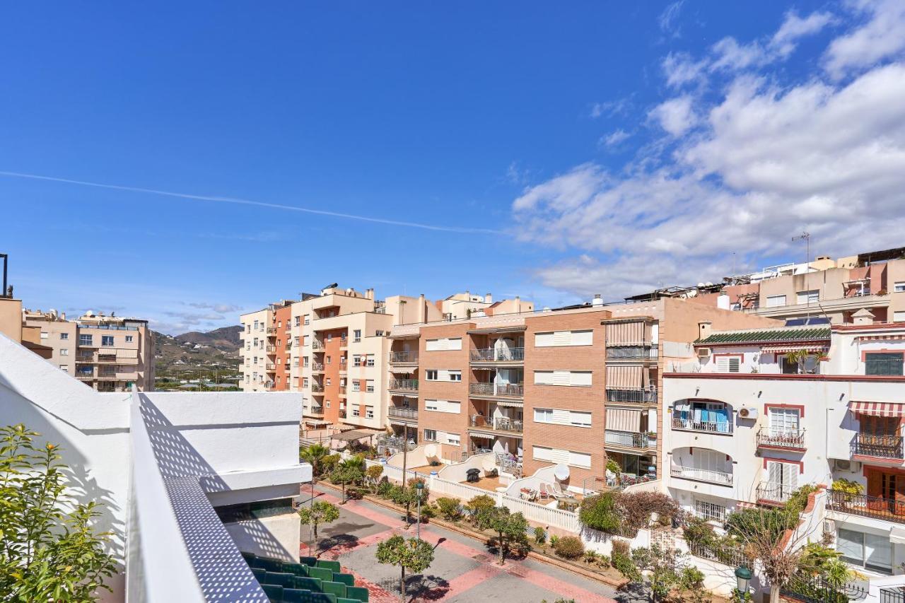 Estudio Luminoso Cerca De La Playa Nerja Bagian luar foto